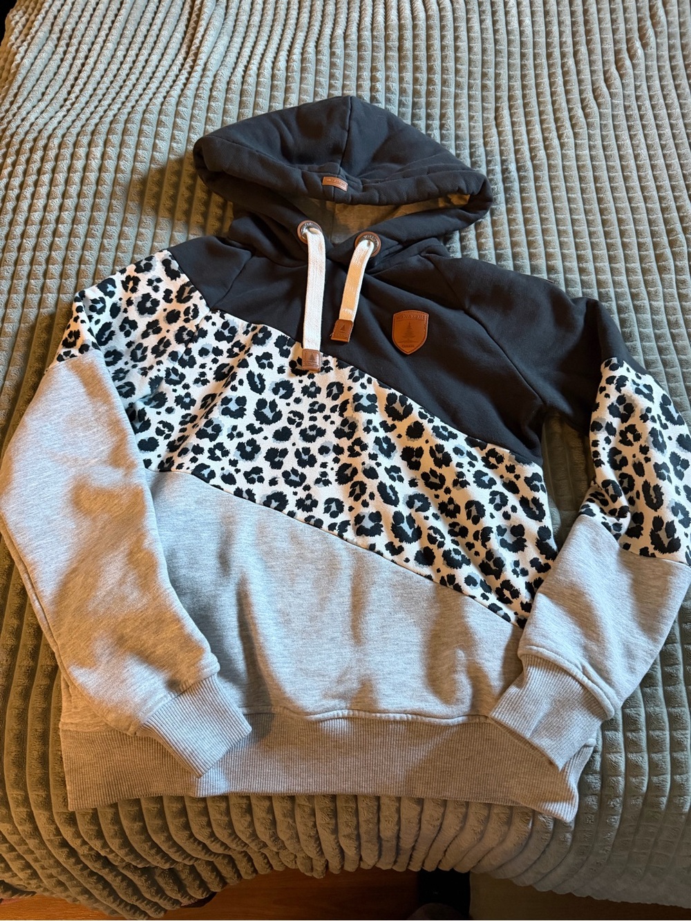 Wanakome Black, Gray & White Leopard Block Pullover Hoodie